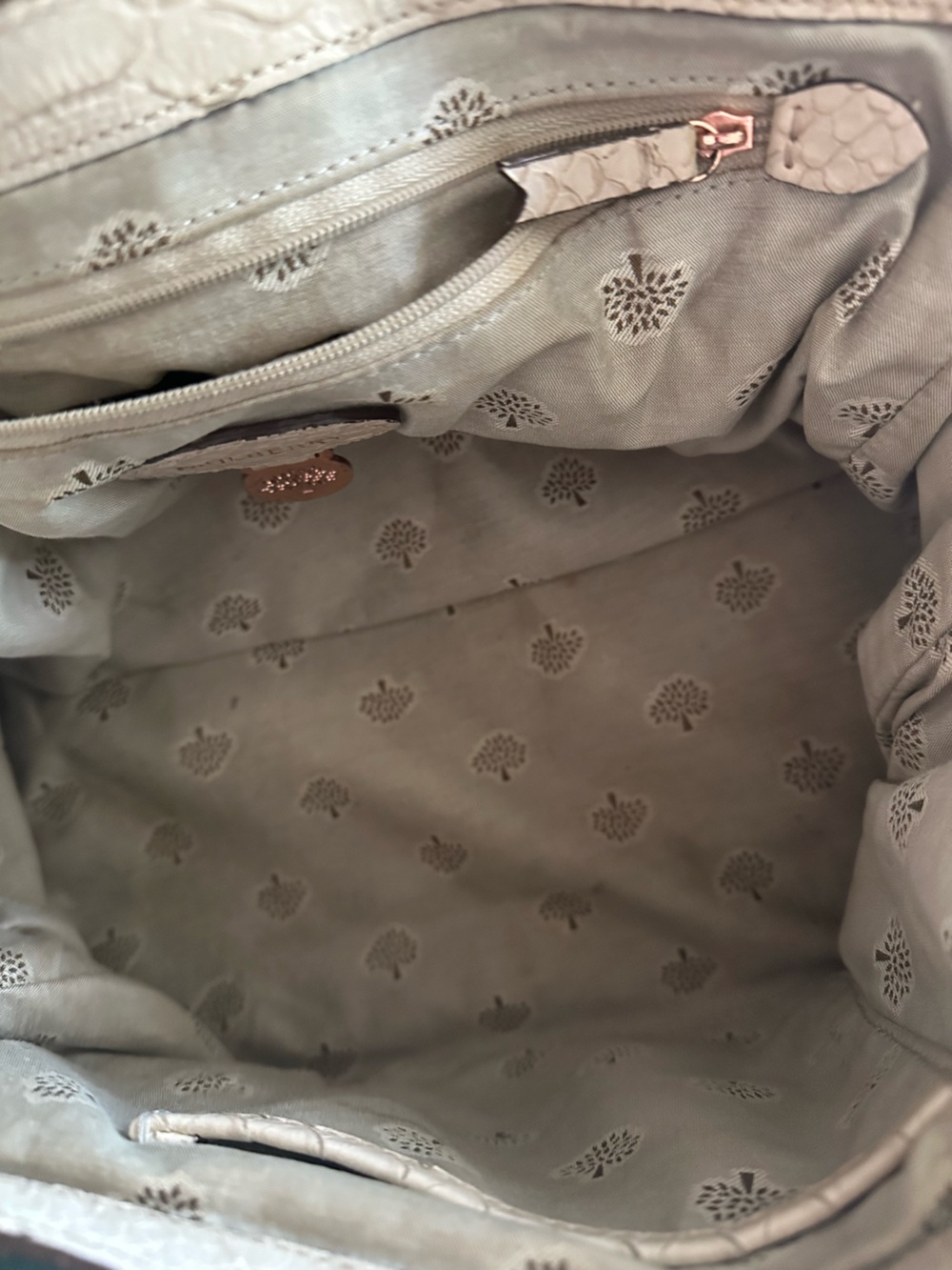 Embossed Alexa Handbag - Picture 5 of 7